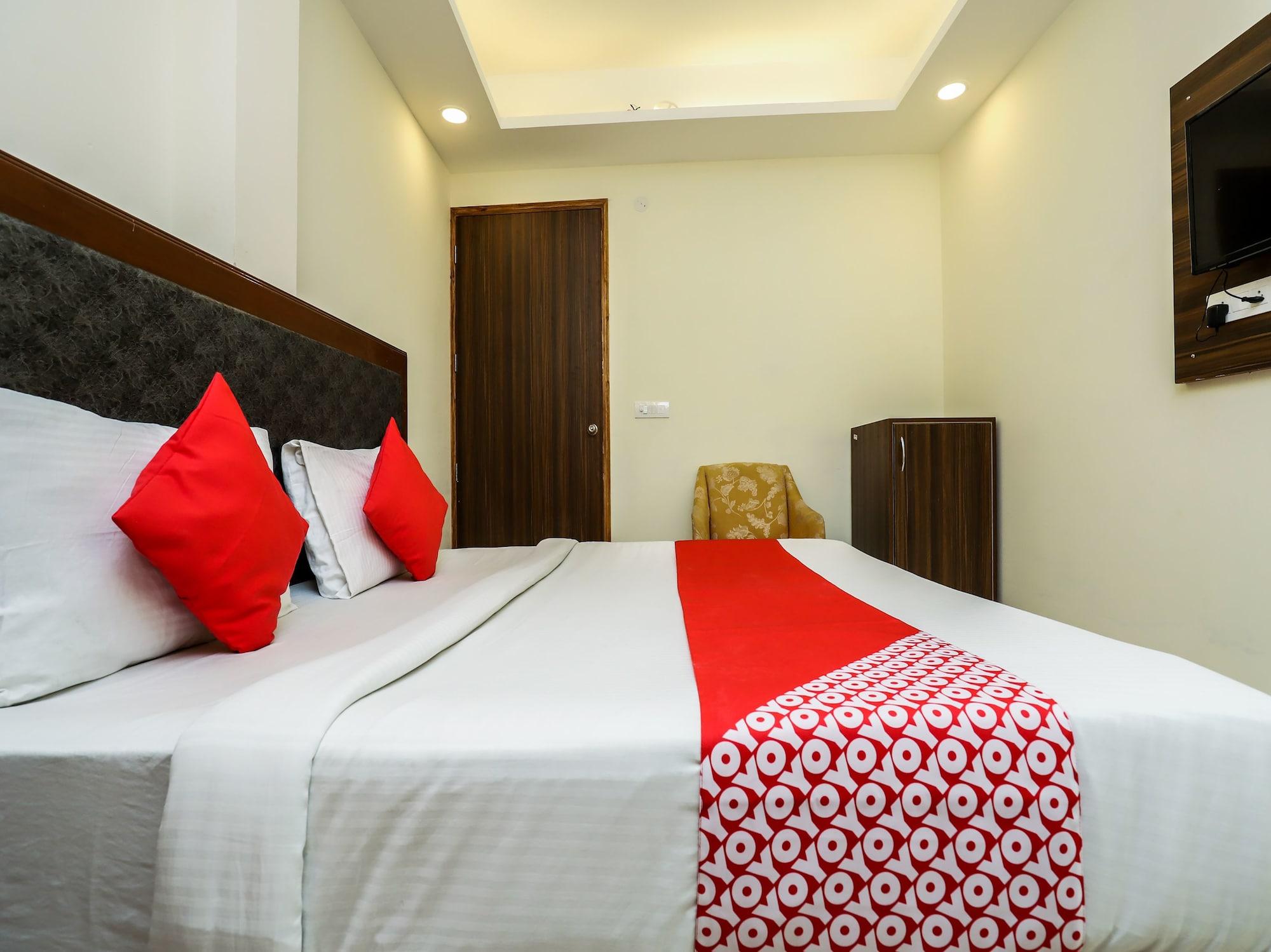 Hotel Moreton Igi Airport Yeni Delhi Dış mekan fotoğraf